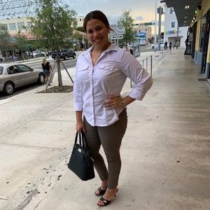 Meet your Posher, Grettel